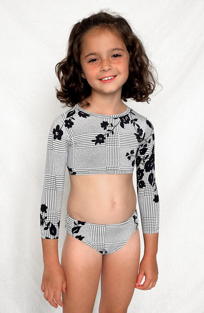 Keiki L'Amour Black Roses Long Sleeve Cropped Top - Image 6