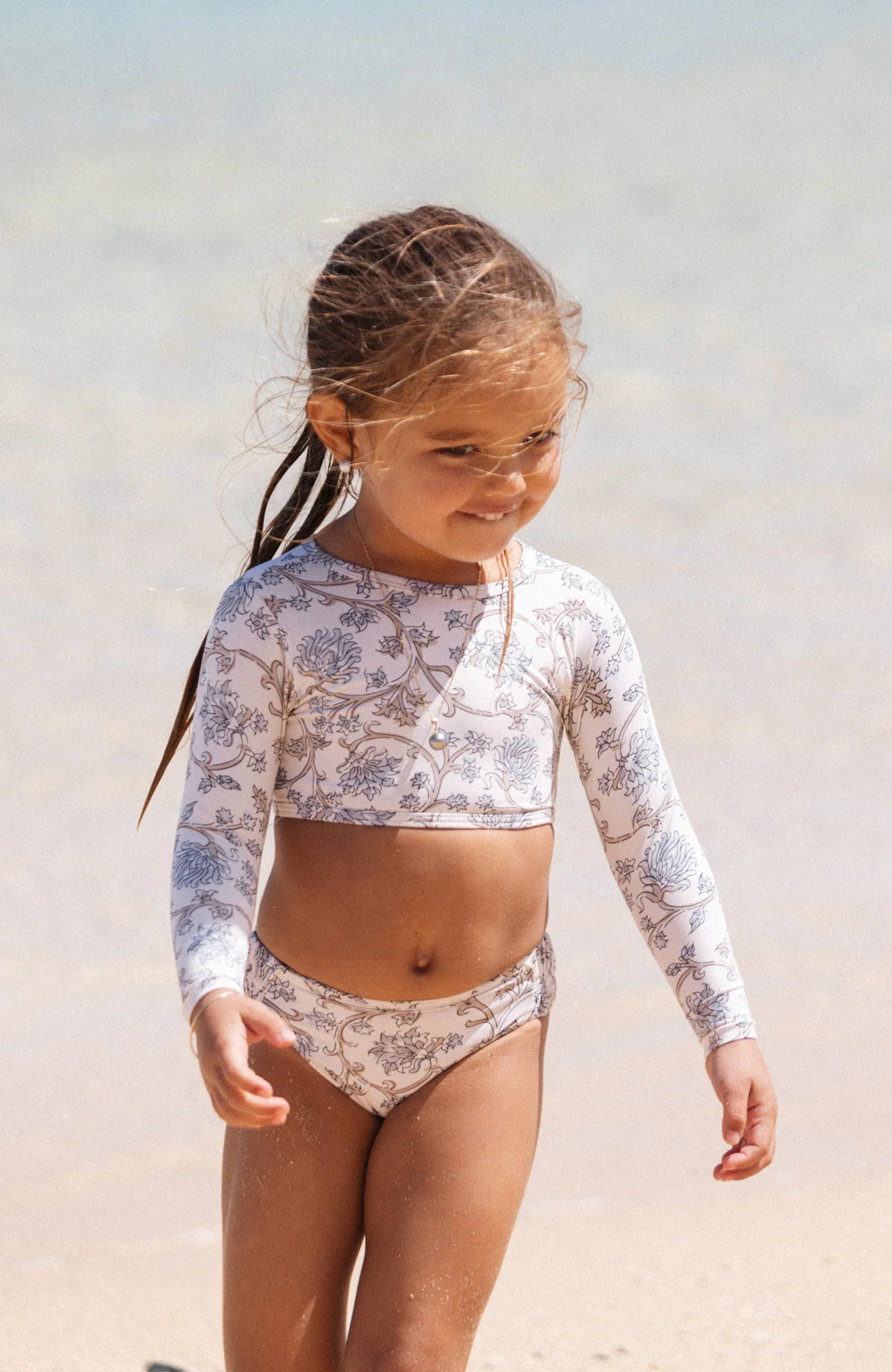 Keiki L'Amour Chantilly Lace Long Sleeve Cropped Top - Image 3