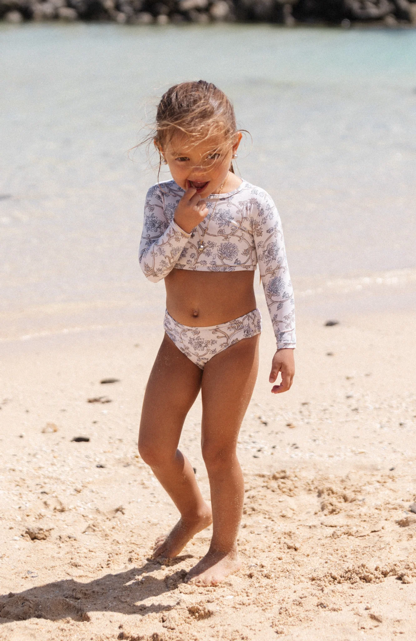 Keiki L'Amour Chantilly Lace Long Sleeve Cropped Top - Image 5