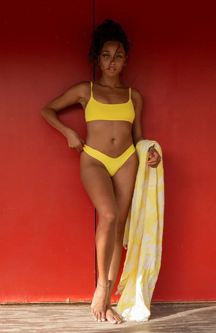 Moorea Golden Island Sport Cross Back Bikini Top